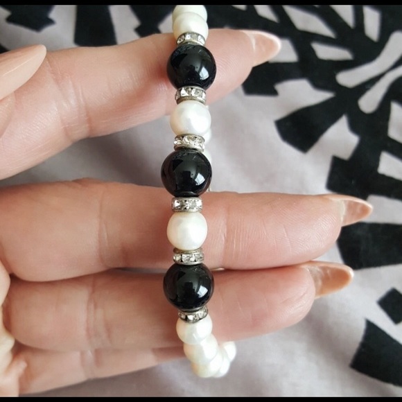 Bracelet Genuine Freshwater Pearls Black Onyx Beads Brand New Christmas Gift - Picture 3 of 5